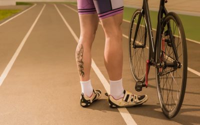 Cyclists Peak Performance with Targeted Massage Techniques